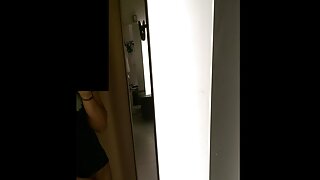 Bespolna Mellanie Monroe vozi srpski amaterski pornići crnu motku - 2022-02-08 21:30:37